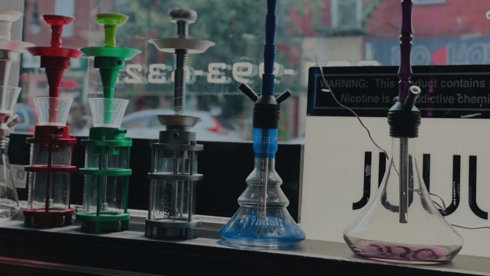 vap'in smoke la haye What is the difference between a pod mod and a box mod? main image 0